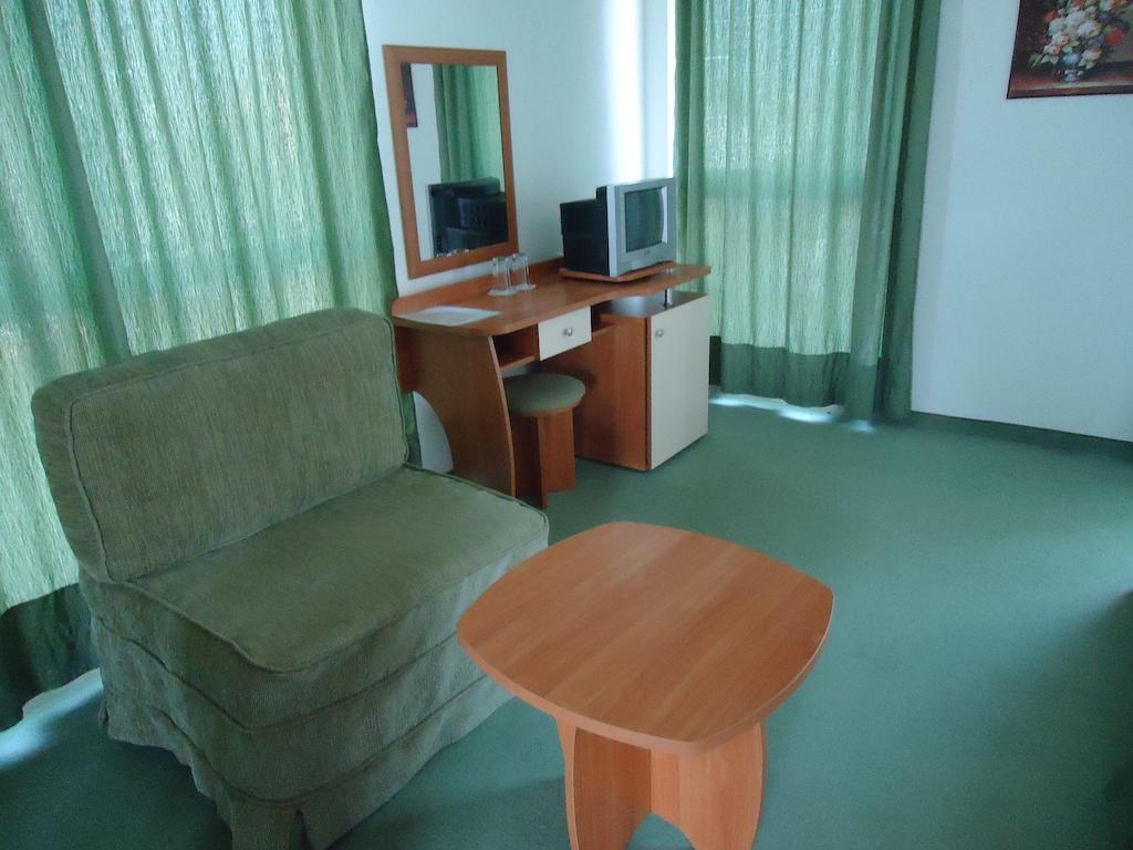 Pension Ruskovi Guesthouse Ravda Oda fotoğraf